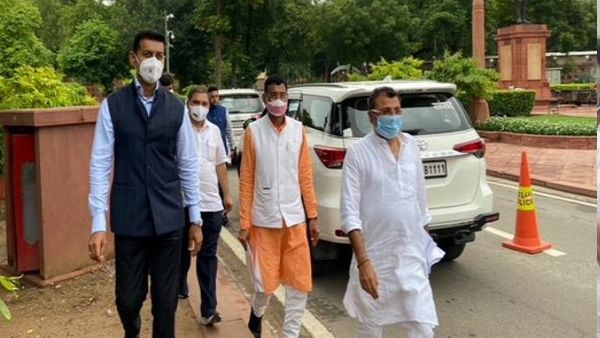 BJP सांसदों ने किया IT पर संसदीय स्थायी समिति की बैठक का बहिष्कार, गोपनीयता भंग करने का आरोप
