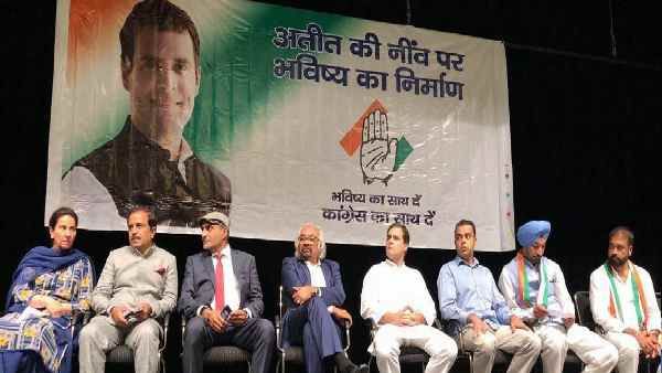 भारत में दो साल में भी नया अध्यक्ष नहीं खोज पाई कांग्रेस, इटली समेत इन देशों में की नए चीफ की नियुक्ति