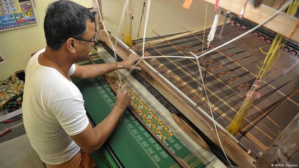 बनारसी साड़ियों की असली पहचान करना होगा आसान, जानें कैसे?