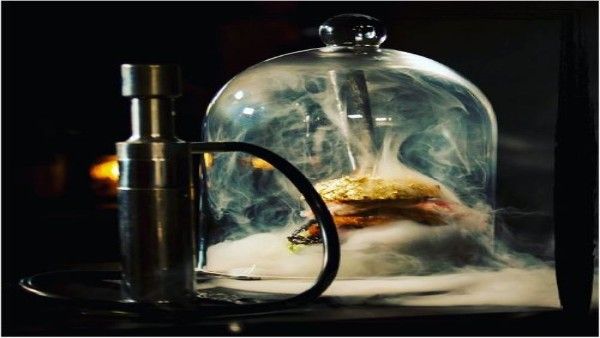 डच शेफ ने बनाया दुनिया का सबसे महंगा बर्गर, खासियत बताएंगे हम, खाना न खाना आपकी मर्जी