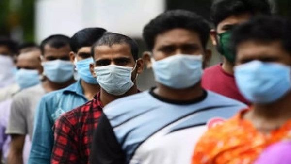 इंदौर में No Vaccine-No Entry, गृहमंत्री नरोत्तम मिश्रा ने बैठक में दिए निर्देश