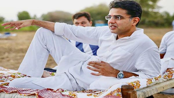 सिद्धू को मिला अध्‍यक्ष पद तो सचिन पायलट का छलका दर्द, बोले- मेहनत के हिसाब से रिवार्ड सबको तो दें!