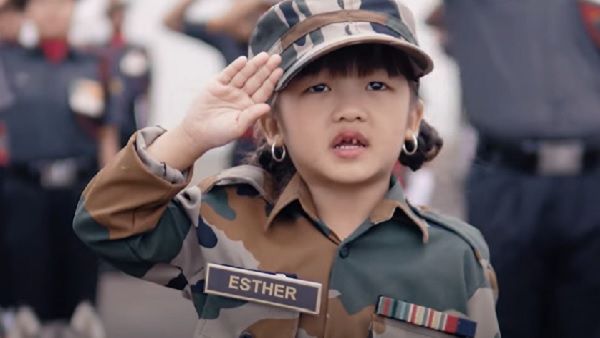 Independence Day 2021: 5 साल की बच्ची ने सैनिकों के साथ गाया 'राष्ट्रगान', देखें दिल छू लेने वाला ये Video