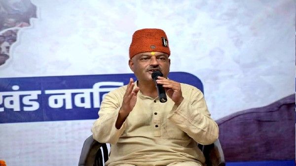 आप नेता कोठियाल ने युवाओं से किया संवाद, कहा- उत्तराखंड के हर क्षेत्र में होगा विकास