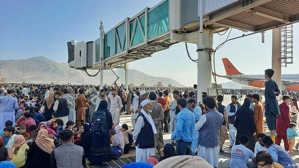 Afghanistan Row: अफगानिस्तान में भारतीय नागरिक सुरक्षित लेकिन भारतीय राजदूत तुरंत लौटेंगे देश
