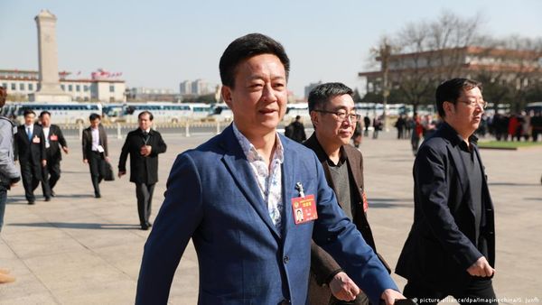 चीन में यौन शोषण के मामले फिर जिंदा कर रहे हैं #MeToo पर चर्चा को