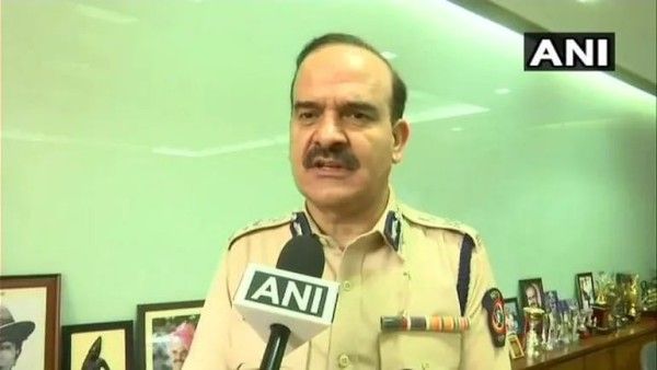 कथित जबरन वसूली मामले में मुंबई के पूर्व पुलिस आयुक्त परमबीर सिंह पर एक और FIR दर्ज