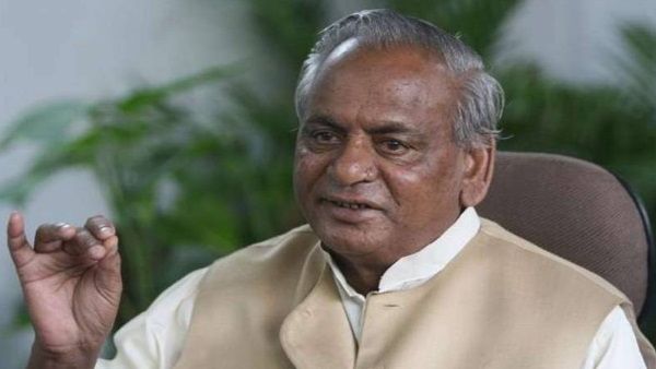 कल्याण सिंह: बाबरी ढांचे की आखिरी ईंट गिरते ही लिख दिया था अपना इस्तीफा, जानिए क्या था वो किस्सा