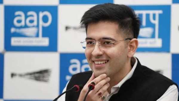 राघव चड्ढा ने  की ट्रांसजेंडरों की मदद, राशन किटों का किया वितरण  