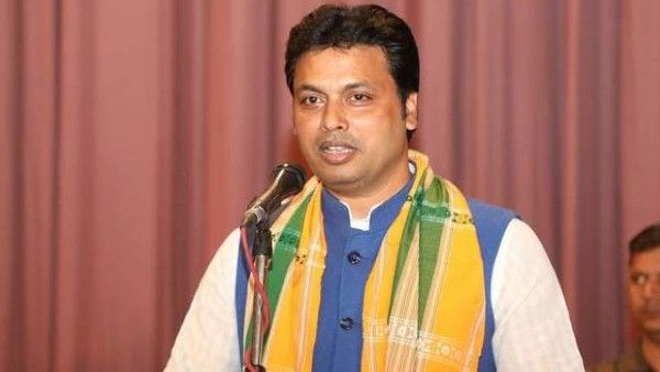 त्रिपुरा CM के सुरक्षा घेरे में तीन लोगों ने घुसाई कार, हत्या के प्रयास का मामला दर्ज