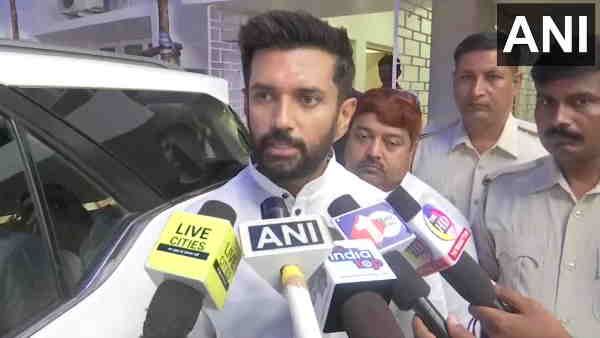 रेप के मामले में FIR में नाम होने पर चिराग पासवान ने दी सफाई, कहा- जो भी दोषी हो उसको सजा मिले