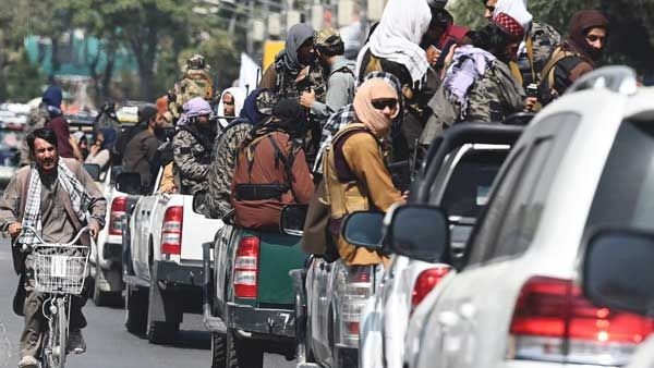 अब अफगानिस्तान कैसा है ? डॉक्टर, इंजीनियर और दुकानदार की जुबानी जानिए हाल