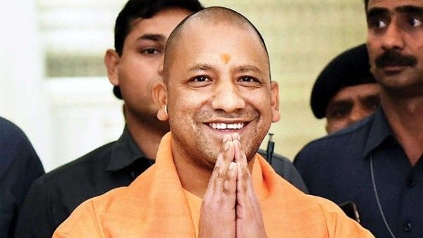 मंगलवार को लखनऊ में 1,23,000 आंगनबाड़ी कार्यकर्ताओं को स्मार्टफोन वितरित करेंगे सीएम योगी