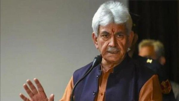 जम्मू-कश्मीर: प्रवासियों की संपत्ति की शिकायतों के निवारण के लिए LG ने लॉन्च किया पोर्टल