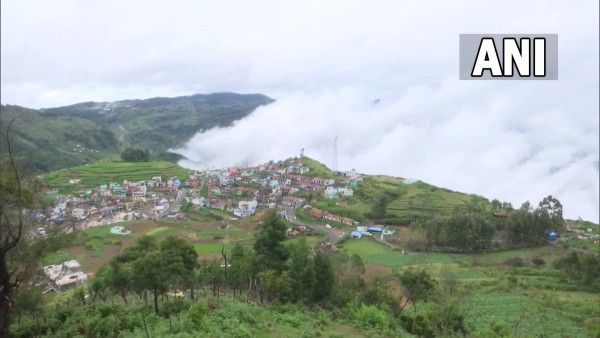 मेघालय- UNWTO की 'सर्वश्रेष्ठ पर्यटन गांव प्रतियोगिता' के लिए चुना गया कोंगथोंग गांव, सीतारमण ने CM को दी बधाई