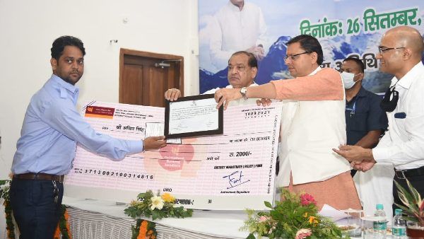 उत्तराखंड: परिवहन क्षेत्र से जुड़े लोगों को सीएम धामी की सौगात, 6 महीने तक मिलेंगे 2,000 रुपए