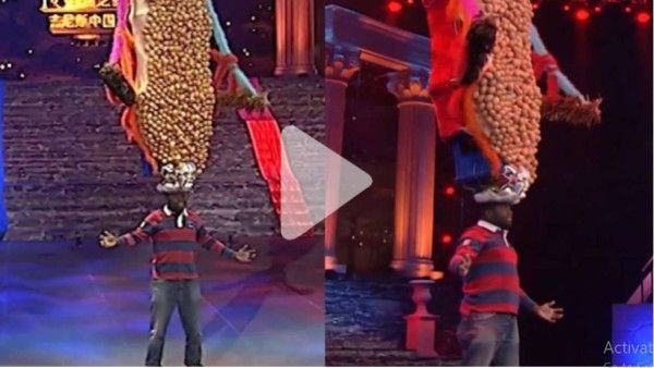 Video: शख्स ने अपनी टोपी पर 735 अंडों का बैलेंस बनाकर बनाया गिनीड वर्ल्ड रिकॉर्ड, देखें वीडियो