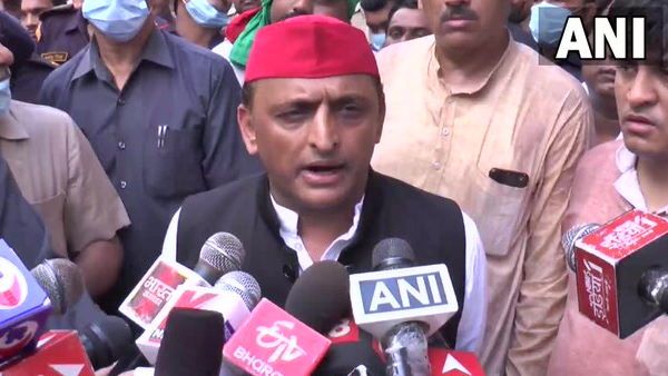 मनीष गुप्ता हत्याकांड: अखिलेश बोले- पुलिसवालों को कराया गया फरार, ‘जीरो टालरेंस' भी भाजपाई जुमला है
