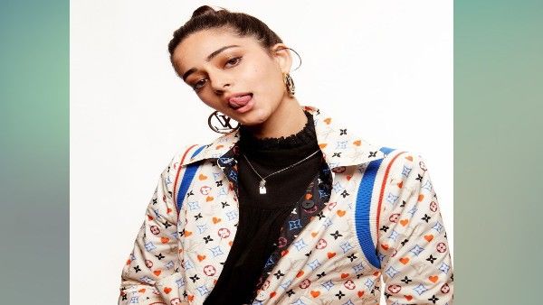 NCB के शिकंजे में घिरी 21 साल की अनन्या पांडे के पास है कितनी प्रॉपर्टी, जानिए