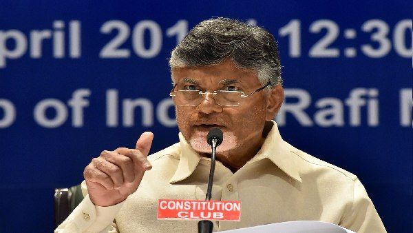 YSR कांग्रेस-TDP में घमासान, पूर्व CM चंद्रबाबू नायडू ने की आंध्रा में राष्ट्रपति शासन लगाने की मांग