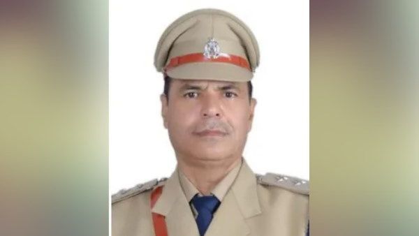 बुलंदशहर: 25 हजार के इनामी रिटायर्ड DSP रणधीर सिंह ने किया सरेंडर, फर्जी एनकाउंटर मामले में थे फरार