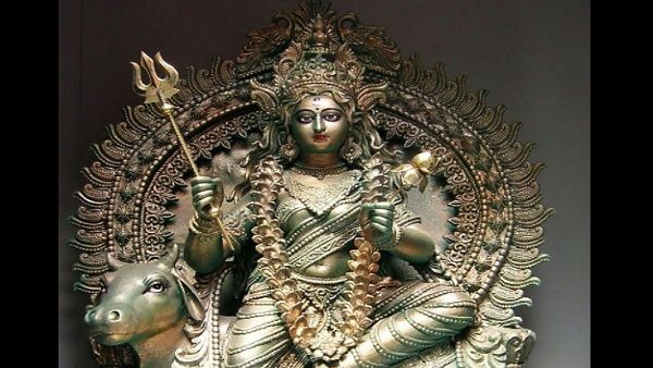 Shailputri Mata Ki Aarti:  पढ़ें 'शैलपुत्री माता' की आरती 