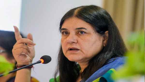 'तो कद नहीं घट जाता है'......बीजेपी राष्ट्रीय कार्यकारिणी से छुट्टी के बाद पहली बार बोलीं मेनका गांधी