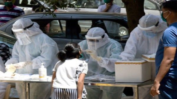 महाराष्ट्र: पूरे राज्य में कोरोना के मामलों में गिरावट लेकिन अहमदनगर बना चिंता का सबब