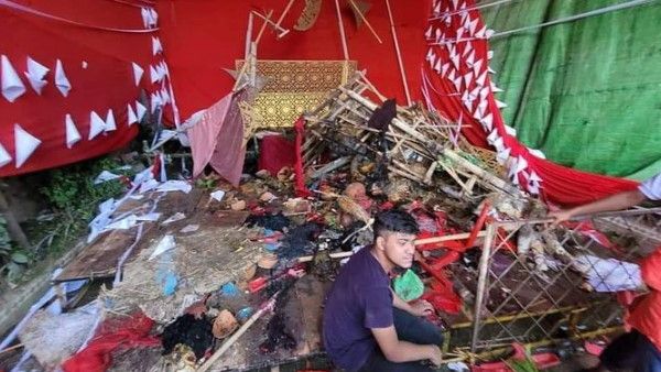 बांग्लादेश: हिंदू मंदिरों और दुकानों पर हमला, अल्पसंख्यकों ने दिया देशव्यापी अनशन का ऐलान