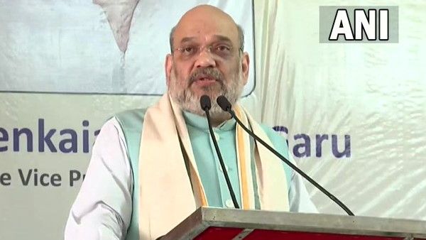 आंध्र प्रदेश: वेंकटचलम पहुंचे केंद्रीय गृह मंत्री अमित शाह, कार्यक्रम को किया संबोधित