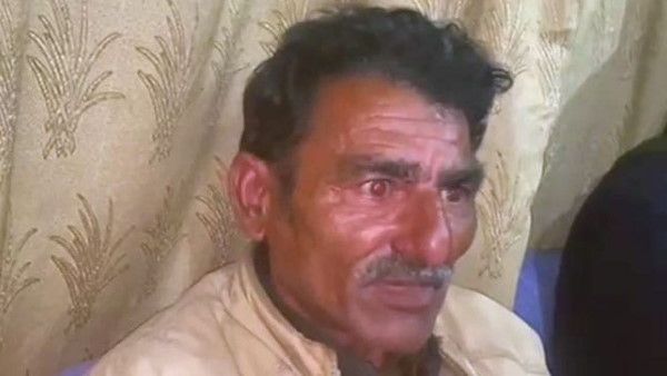 हैदरपोरा एनकाउंटर: आतंकी की पत्थर से जान लेने वाले लतीफ माग्रे ने कहा- बेटा नहीं था 'टेररिस्ट'