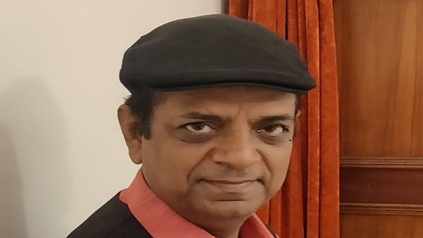 बोले गीतकार डॉ विष्णु सक्सेना-'अंग्रेजी हमें कार तो दे सकती है लेकिन हिंदी हमें संस्कार देती है', Exclusive