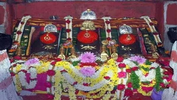 'कोई मांग रहा MLA को हराने की मन्नत, तो किसी को चाहिए बहू', इस मंदिर में भक्त छोड़ रहे भगवान के लिए चिट्ठी