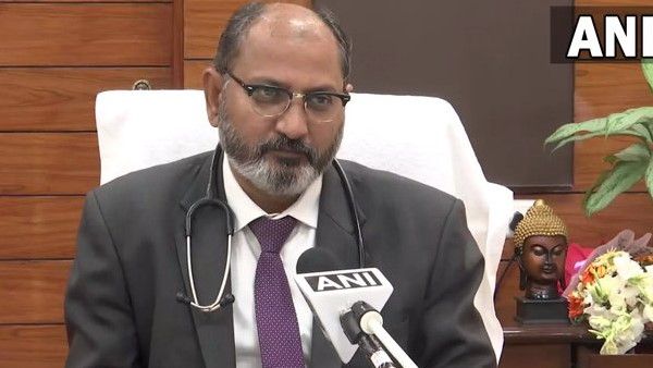 दम घोंटती दिल्ली की हवा: LNJP अस्पताल में 15% बढ़े सांस संबंधी मरीज, कोरोना बढ़ने का भी खतरा