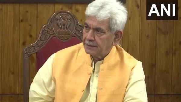 जम्मू-कश्मीर एलजी ने हैदरपोरा एनकाउंटर की मजिस्ट्रियल जांच का आदेश दिया