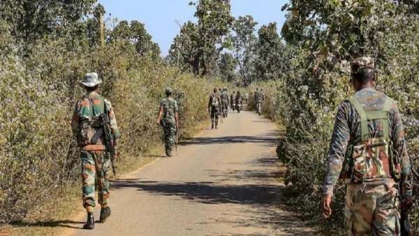 गढ़चिरौली एनकाउंटर में मारा गया था 25 लाख का इनामी नक्सली कमांडर, दो दिन बाद बरामद हुआ शव