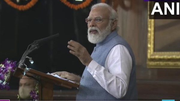 पीएम मोदी ने संसद भवन में विशिष्ट सभा को किया संबोधित, जानिए भाषण की प्रमुख बातें