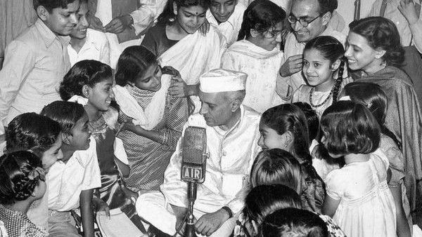 14 नवंबर को है चाचा नेहरू का जन्मदिन, चिल्ड्रंस डे पर ऐसे तैयार करें बेहतरीन भाषण