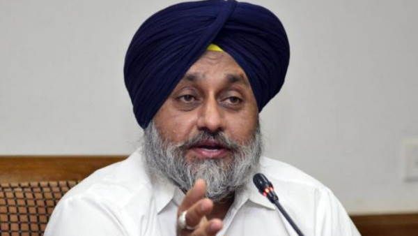 बीजेपी और कैप्टन के गठबंधन पर बादल का तंज, कहा- जीरो और जीरो मिलकर जीरो ही पैदा करेगें