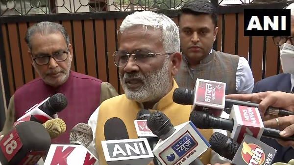 दिल्ली में नड्डा से मिले यूपी BJP चीफ स्वतंत्र देव सिंह, आगामी यात्राओं और रैलियों पर हुई चर्चा