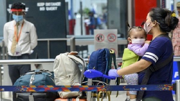 अमेरिका में बच्चों पर कहर बनकर टूट रहा है कोरोना, अस्पताल में भर्ती बच्चों की संख्या में रिकॉर्ड बढ़ोतरी