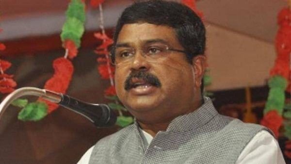 हिंदी दिवस पर बोले केंद्रीय शिक्षा मंत्री धर्मेंद्र प्रधान, राष्ट्रीय एकता के लिए हिंदी है बेहद जरूरी