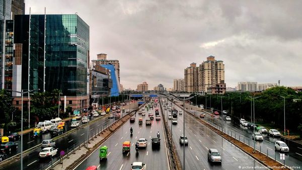 गरीबी और असमानता में भारत अगुआ बना खड़ा हैः रिपोर्ट