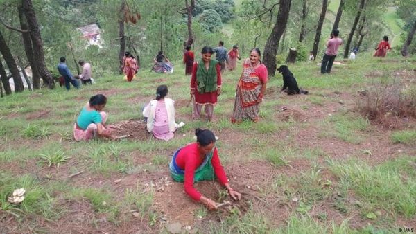 उत्तराखंड: सवर्णों ने दलित और दलितों ने सवर्ण भोजनमाता के हाथ का खाना क्यों नहीं खाया?