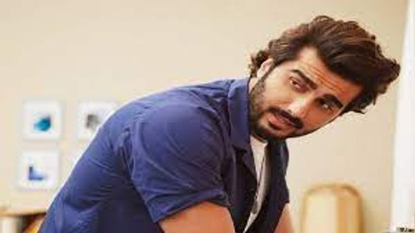 कोरोना की चपेट में आए बॉलीवुड एक्‍टर अर्जुन कपूर, रिया कपूर और करण बुलानी