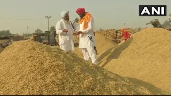 बीजेडी ने पीयूष गोयल को सौंपा ज्ञापन, कहा- ओडिशा से अतिरिक्त उबले चावल की खरीद सुनिश्चित की जाए