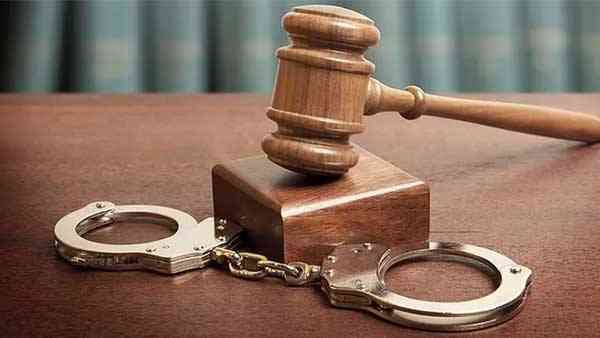 MP News: बर्खास्त एडीजे के खिलाफ धोखाधड़ी का केस दर्ज, डेट ऑफ़ बर्थ में हेराफेरी का आरोप