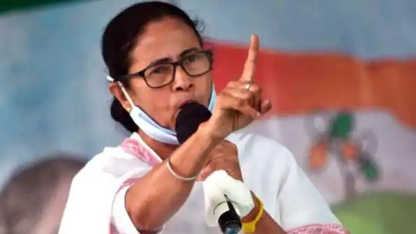 ममता का दावा-केंद्र ने फ्रीज किए मदर टेरसा मिशनरीज के खाते, संस्था बोली- सब ठीक है