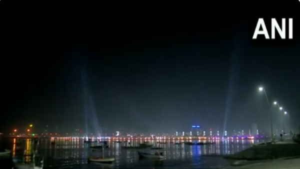 WELCOME 2022: नई उम्‍मीद और नए जोश के साथ वर्ष 2022 का हुआ स्‍वागत