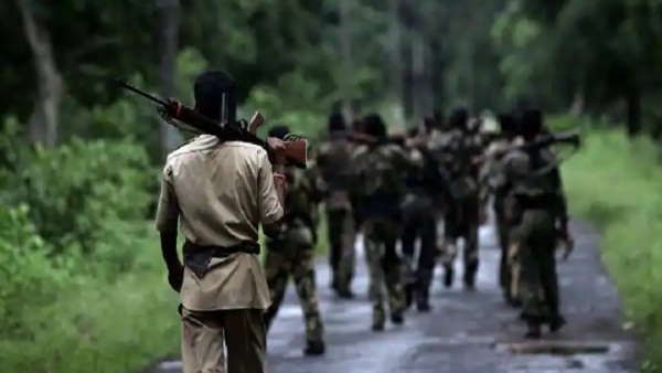 माओवादियों ने लगाए पुलिसवालों पर वसूली के आरोप